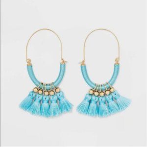 NWT SUGARFIX by BaubleBar Bold Fringe Hoop Earrings Blue Monochrome Tassels